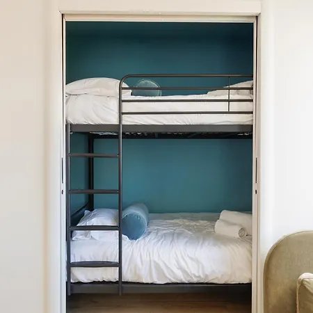 Apartment Upstays Cosy T2 With Balcony 35m2