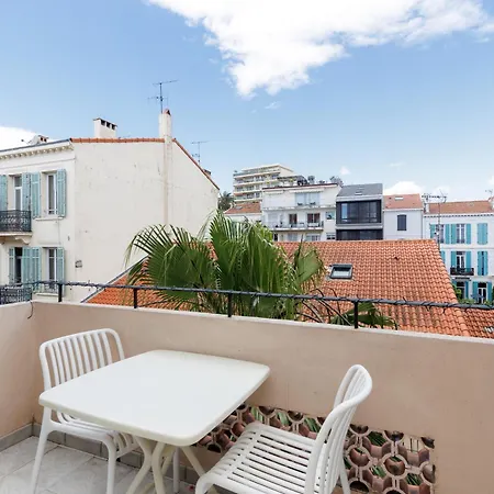 Upstays Cosy T2 With Balcony 35m2 *