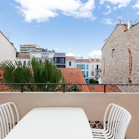 Upstays Cosy T2 With Balcony 35m2